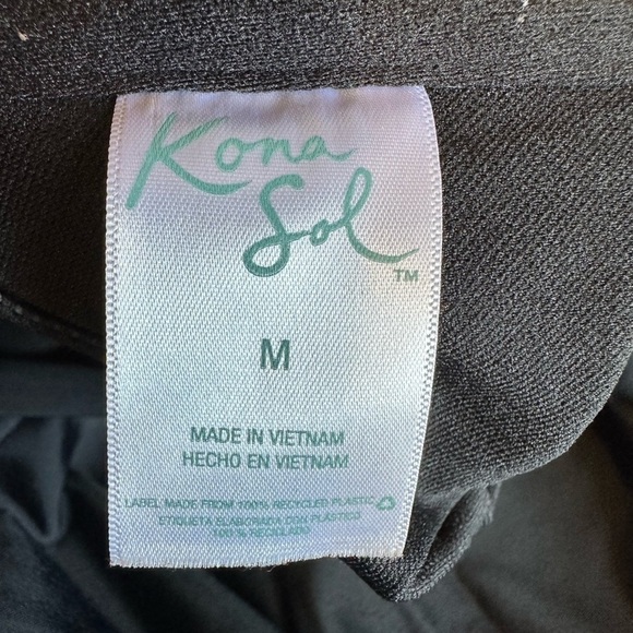 Kona Sol Woman’s Black Underwire One-piece Swimsuit Size Medium​​​​​​​ - Picture 6 of 7